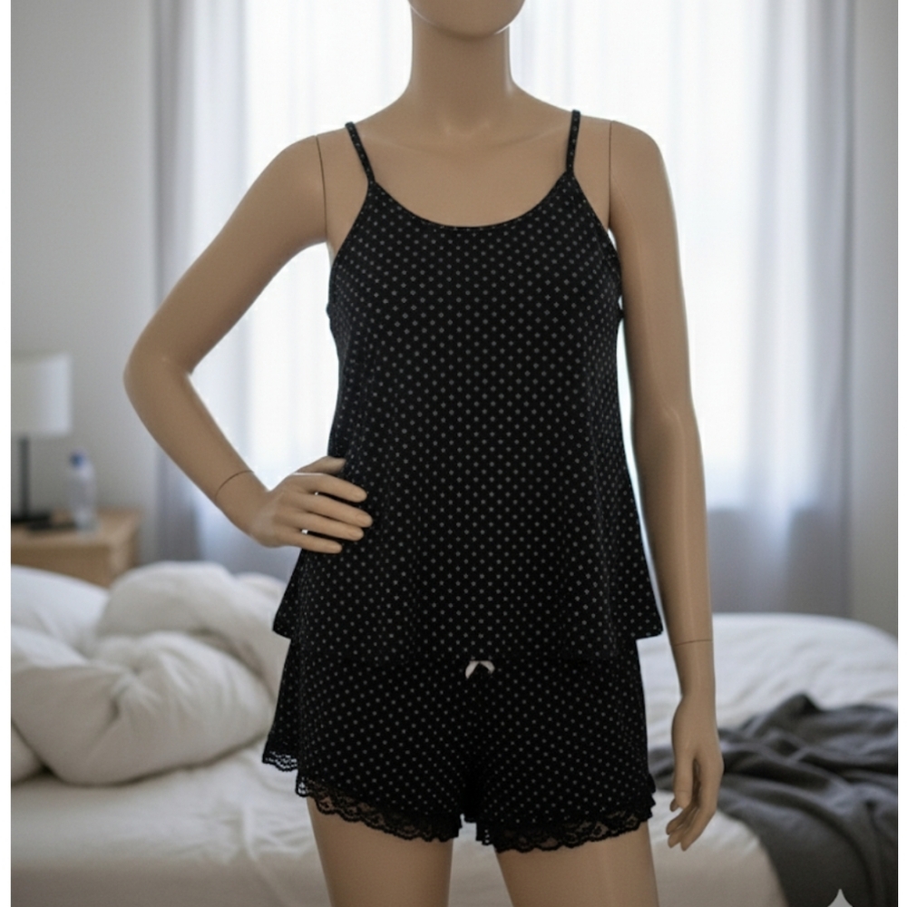 LAYLA BLACK PYJAMA SIZE MEDIUM